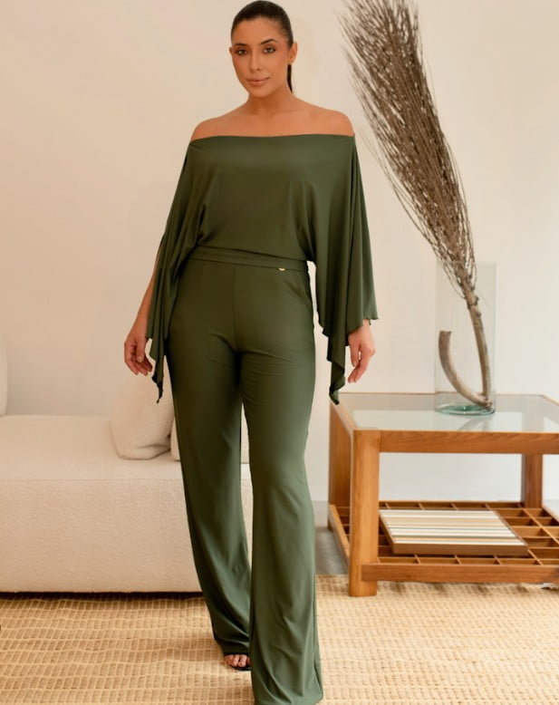 Blusa manga ampla com abertura