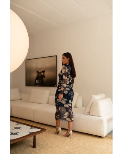 Vestido midi em tule com franzido
