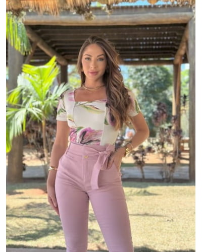 Blusa decote quadrado recortes em fluity