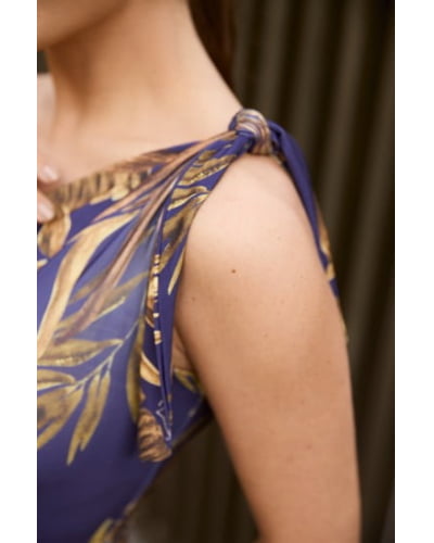 Macacão amarração no ombro