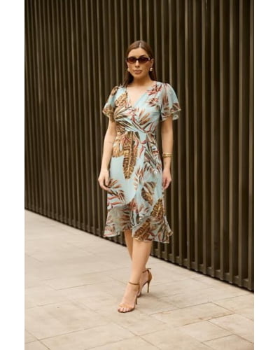 Vestido em fluity com babados em chiffon