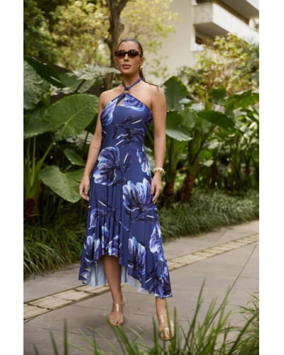 Vestido em fluity com jóia