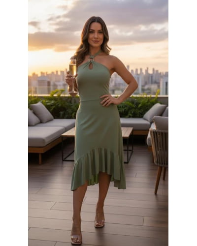 Vestido em fluity com jóia